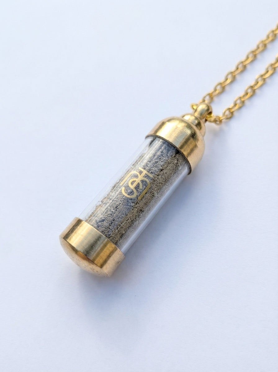 The Pendant of Eternal Faith